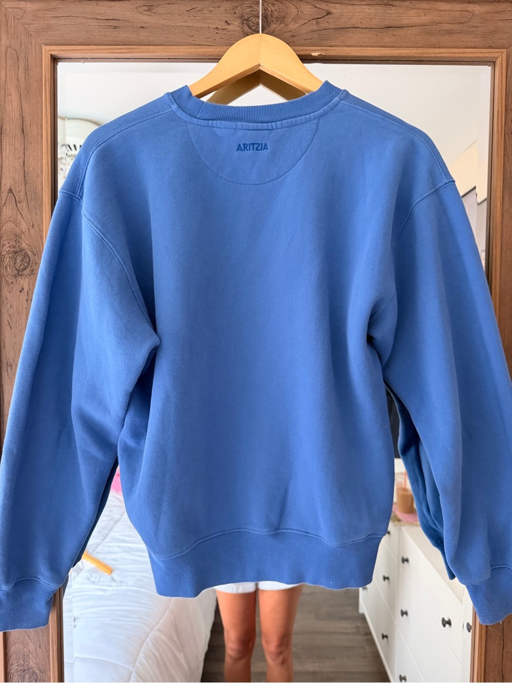 Aritzia Cozy Sweatfleece Perfect Crew Sweatshirt - Picture 11 of 11